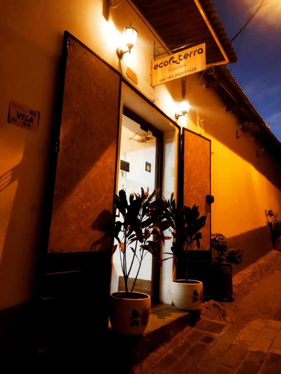 Posada Saqra Inn *