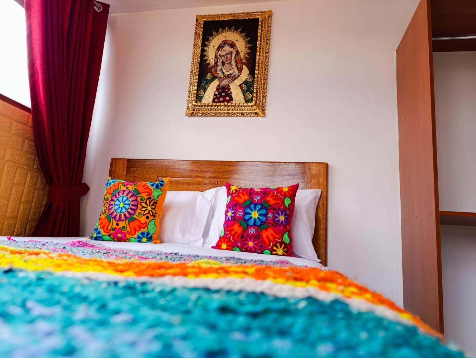 Posada Saqra Inn *