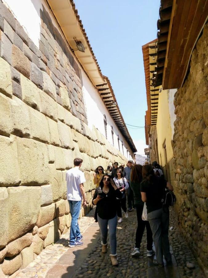 Posada Saqra Inn *